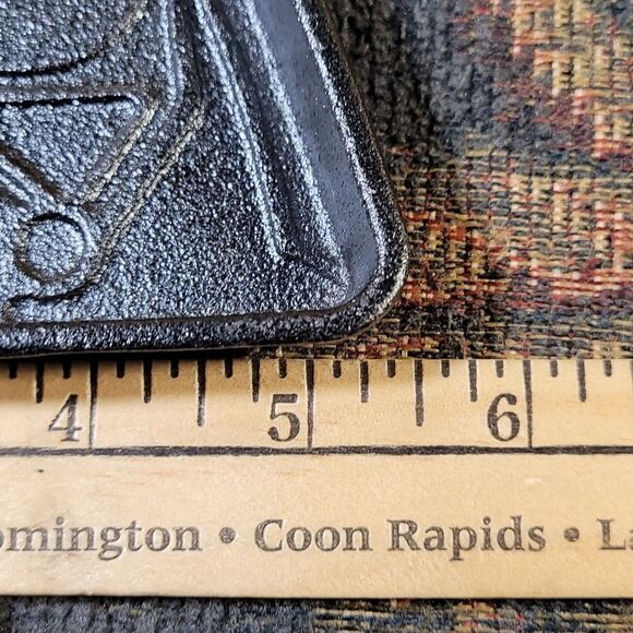 Star Wars Darth Vader Baking Skillet - Picture 5 of 6